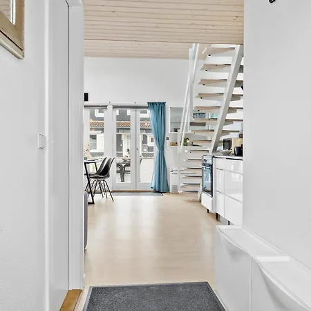 Daire Awesome In With Kitchen