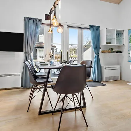 Awesome In With Kitchen דירה *